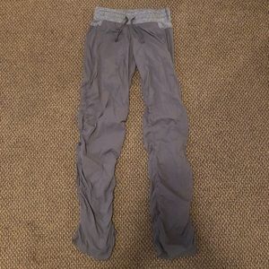 Ivivva By Lululemon Pants